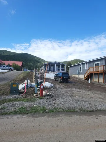 $1,600,000 | 360 Wooden Spur Drive, Alpine, WY 83128