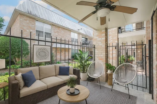 $120,000 | 2230 South Piney Point Road, Unit 113, Houston, TX 77063