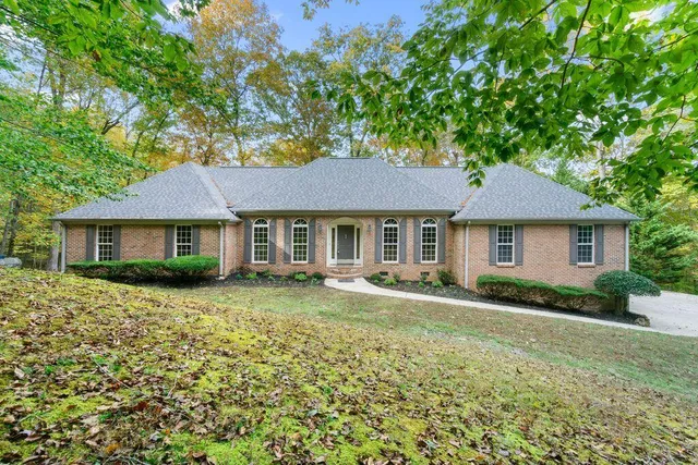 $699,000 | 800 Nickajack Landing, South Pittsburg, TN 37380