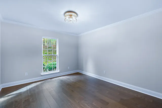 $699,900 | 800 Nickajack Landing, South Pittsburg, TN 37380