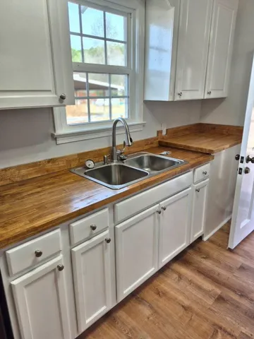 $155,500 | 1434 Highway 57, Dillon, SC 29536