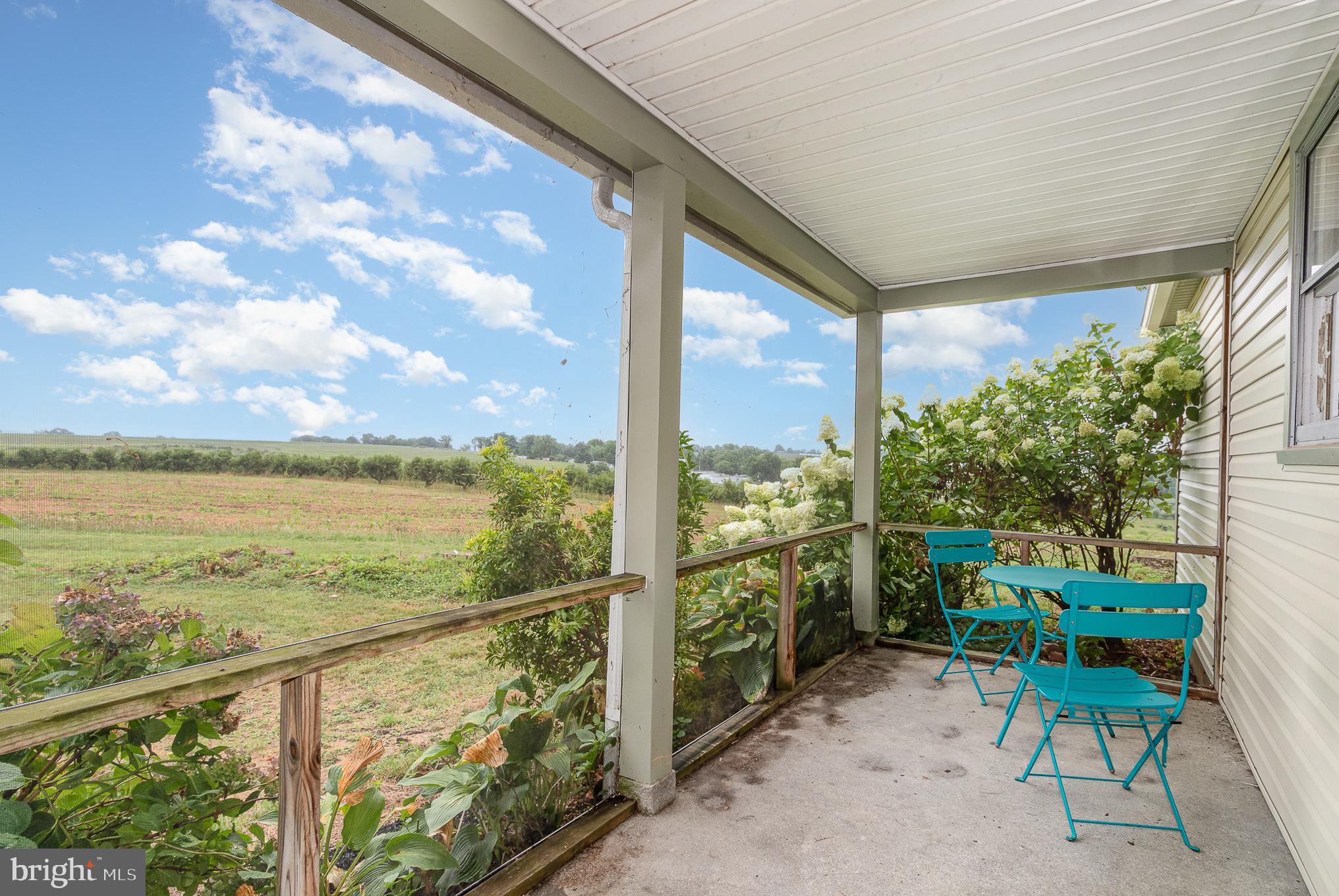 730 Cockley Road Harrisburg, PA 17111 - Photo 20 of 26 Private Screened in porch
