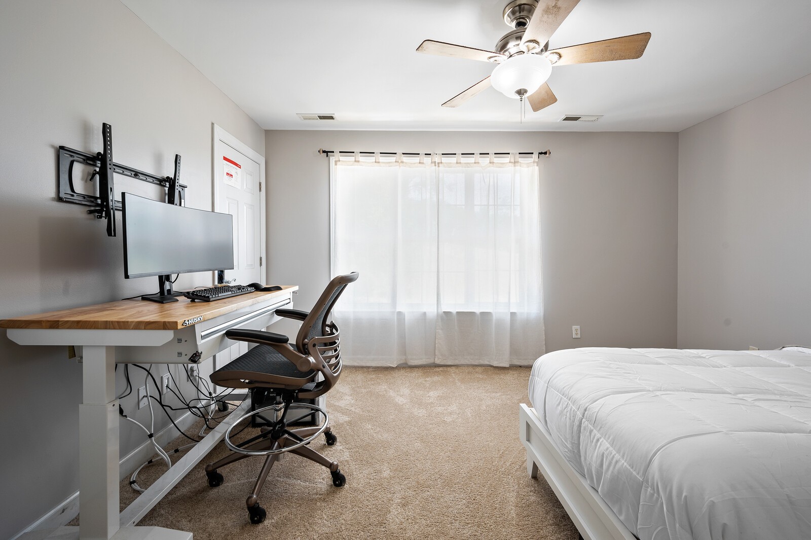 3036 Viewpointe Way Columbia, TN 38401 - Photo 29 of 35 a bedroom that has a bed and a desk in it