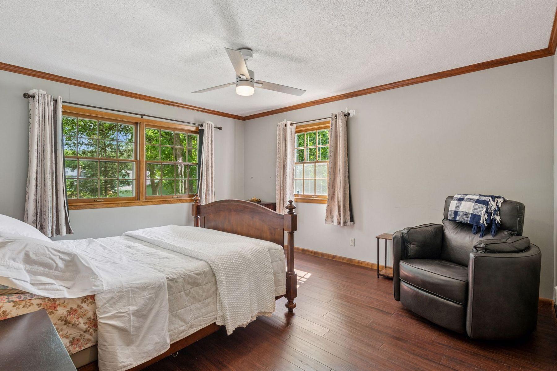 6528 Ridgeview Drive Edina, MN 55439 - Photo 20 of 36 Gallery Image 20