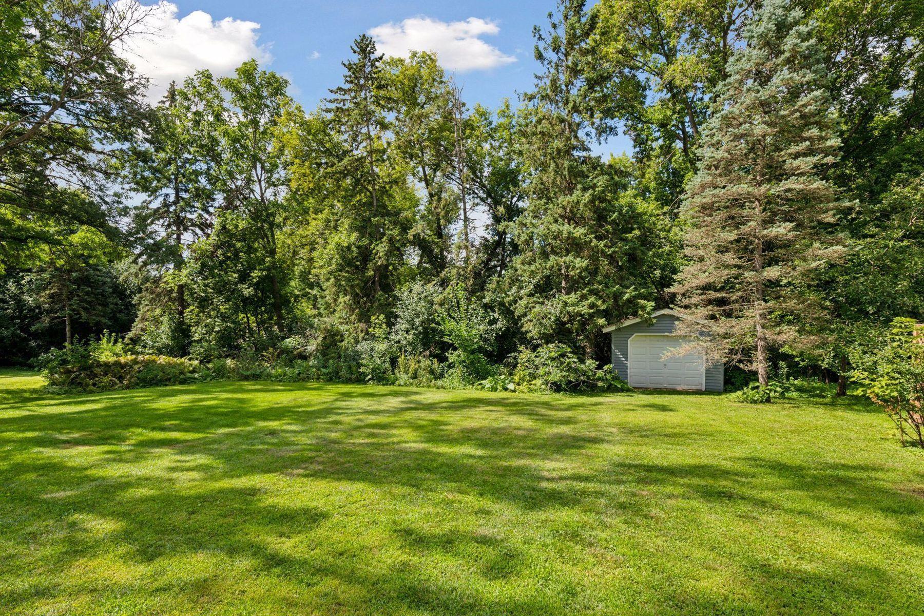6528 Ridgeview Drive Edina, MN 55439 - Photo 35 of 36 Gallery Image 35