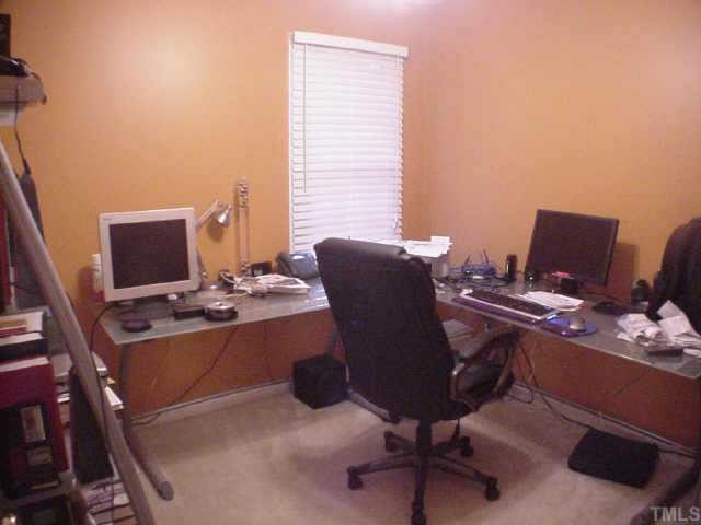 2009 Firth Of Tay Way Raleigh, NC 27603 - Photo 3 of 6 Gallery Image 3