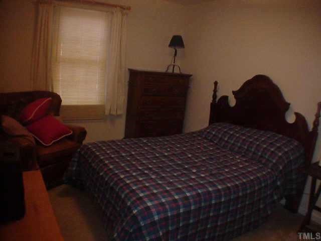 2009 Firth Of Tay Way Raleigh, NC 27603 - Photo 4 of 6 Gallery Image 4