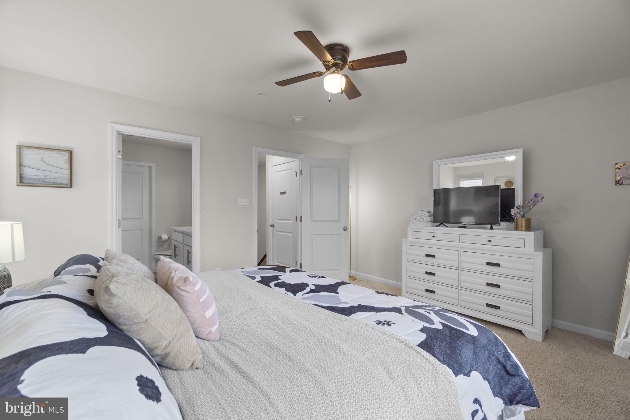 417 Union Street Frederick, MD 21701 - Photo 18 of 35 Serene bedroom with modern charm.