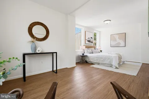 $1,575,000 | 3315 Dent Place Northwest, Washington, DC 20007