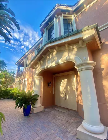 $3,950 | 2816 Kinsington Circle, Unit 281, Weston, FL 33332