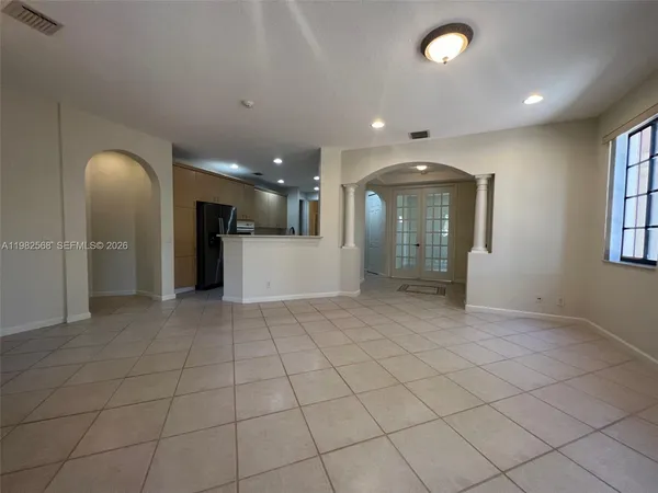 $3,950 | 2816 Kinsington Circle, Unit 281, Weston, FL 33332