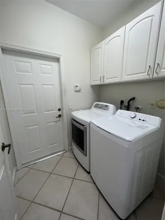 $3,950 | 2816 Kinsington Circle, Unit 281, Weston, FL 33332