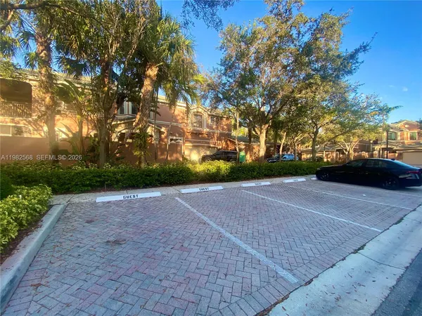 $3,950 | 2816 Kinsington Circle, Unit 281, Weston, FL 33332