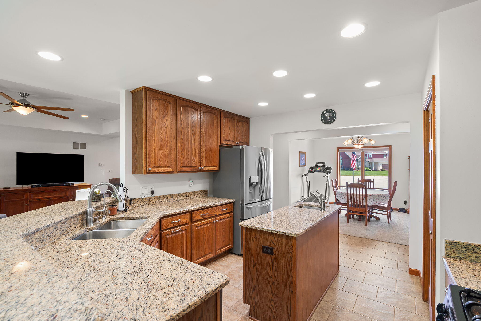 6501 East 116th Place Crown Point, IN 46307 - Photo 12 of 47 2048x1365