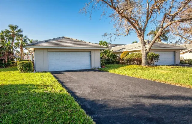 $349,000 | 172 Southampton Place South, Unit 346, Venice, FL 34293