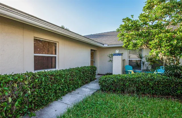 $349,000 | 172 Southampton Place South, Unit 346, Venice, FL 34293
