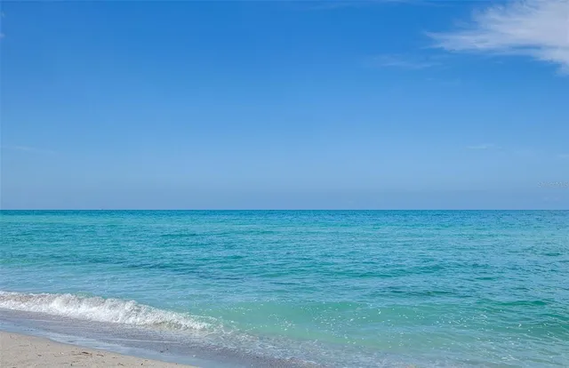 $349,000 | 172 Southampton Place South, Unit 346, Venice, FL 34293