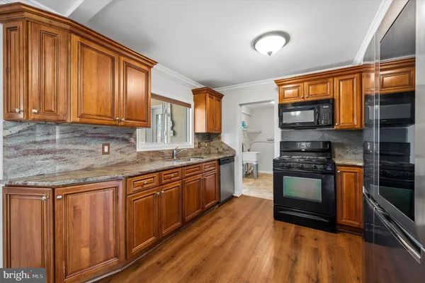 $479,000 | 2154 Sproul Road, Broomall, PA 19008