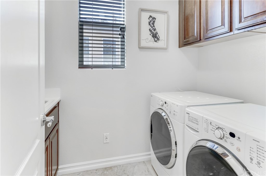 20 Paseo Canos San Clemente, CA 92673 - Photo 38 of 71 a utility room with dryer and washer