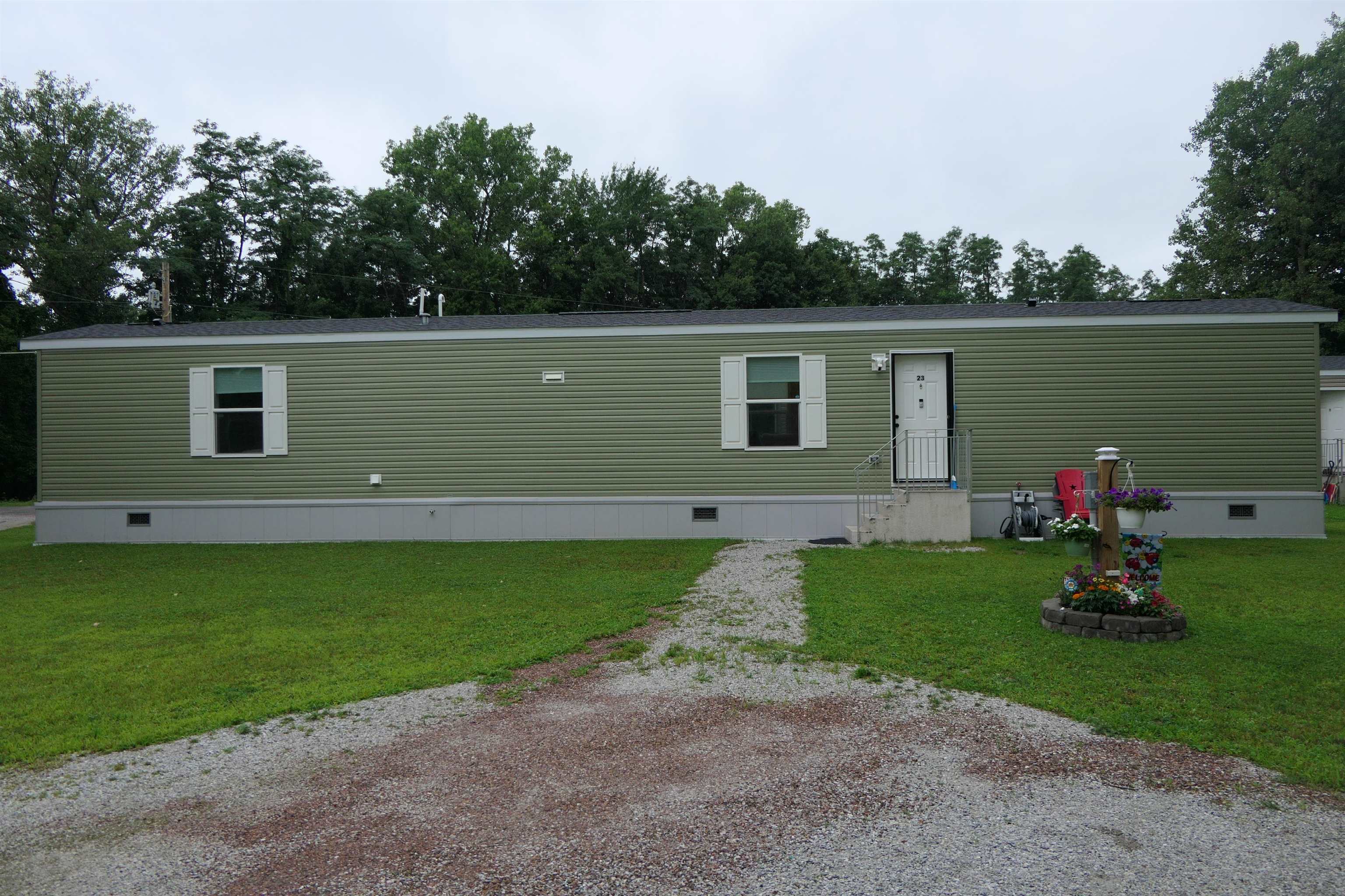 23 Virginia Lane Highgate, VT 05488 - Photo 3 of 24