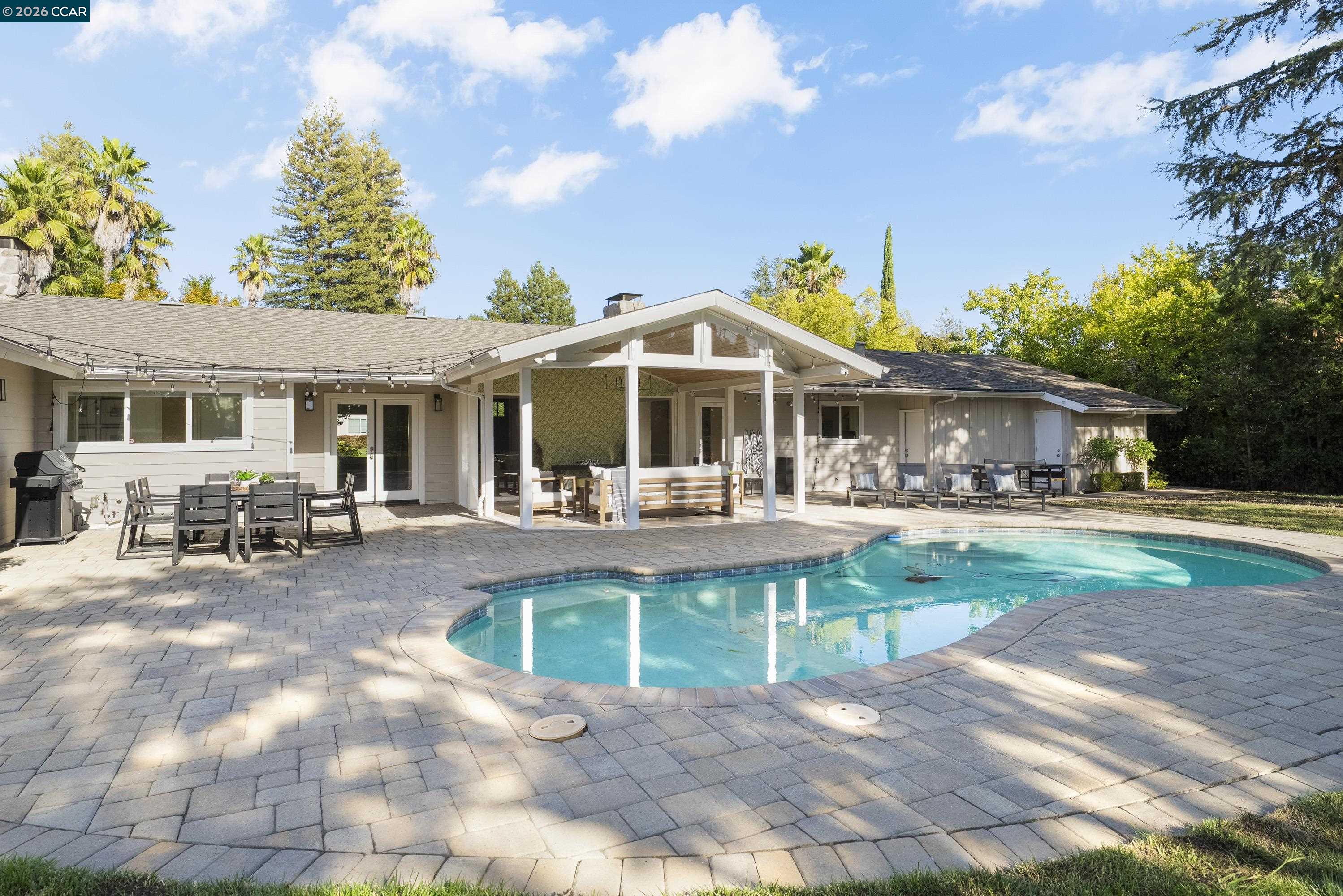 3144 Roundhill Road Alamo, CA 94507 - Photo 56 of 82 Gallery Image 56