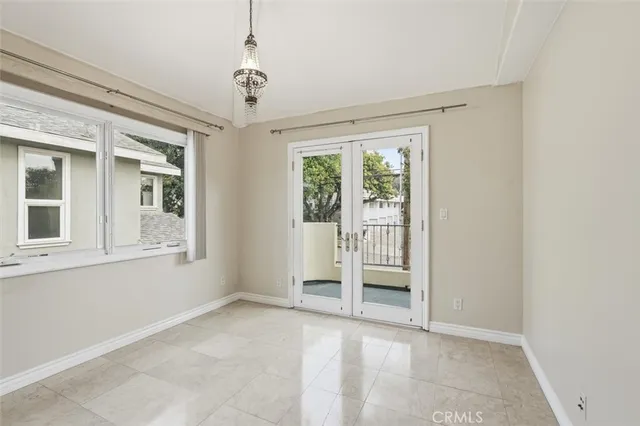 a view of empty room with a window
