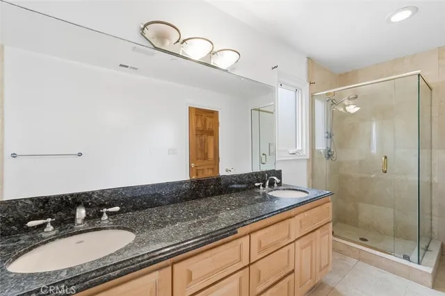 $7,600 | 233 South Irena Avenue, Unit 1, Redondo Beach, CA 90277