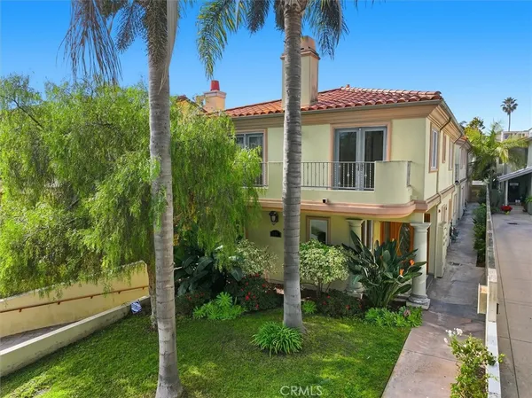 $6,700 | 233 South Irena Avenue, Unit 1, Redondo Beach, CA 90277