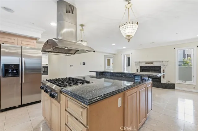 $7,600 | 233 South Irena Avenue, Unit 1, Redondo Beach, CA 90277