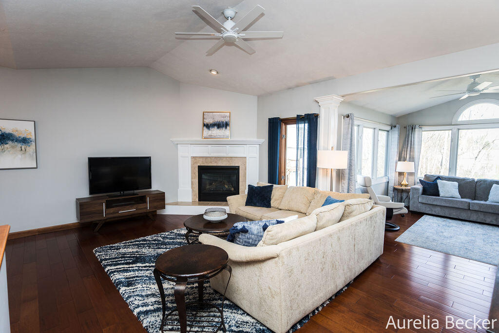 3681 Jason Ridge Lane Southwest Grand Rapids, MI 49534 - Photo 3 of 57 DSC09486
