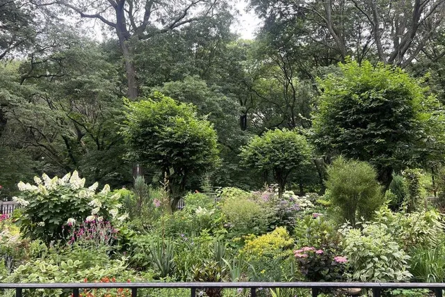 $1,395,000 | 229 West 97th Street, Unit 1E | Upper West Side