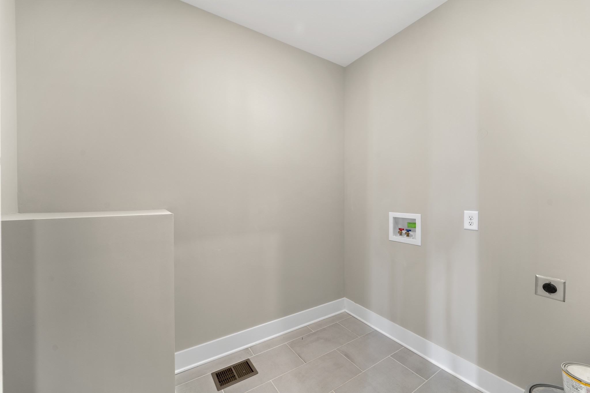 6120 Red River School Road Portland, TN 37148 - Photo 12 of 26 a view of a small space