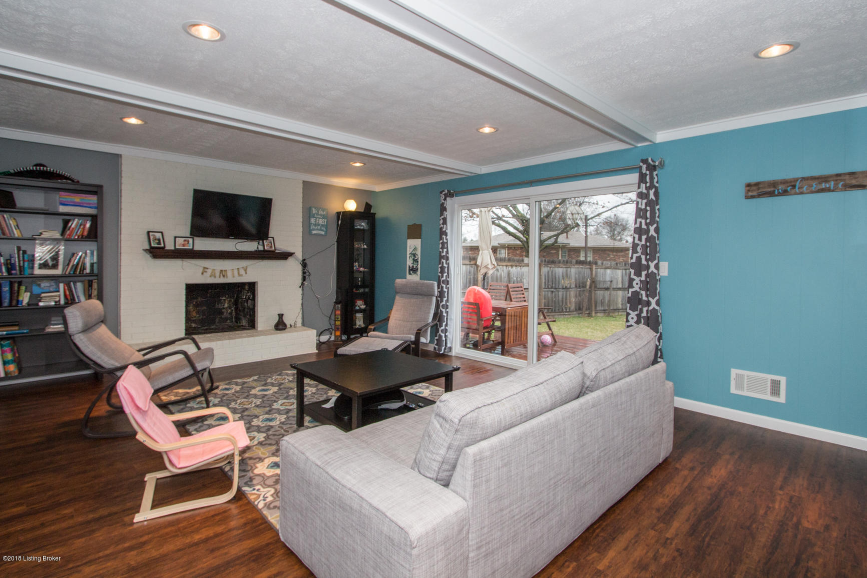 7605 Tempsclair Road Louisville, KY 40220 - Photo 13 of 50 JThomas Photography-7605 Tempsclair-12
