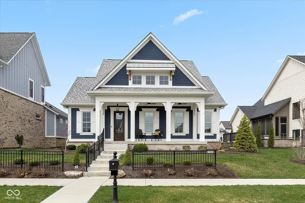 $875,000 | 14980 Oak Hollow Lane East, Carmel, IN 46033