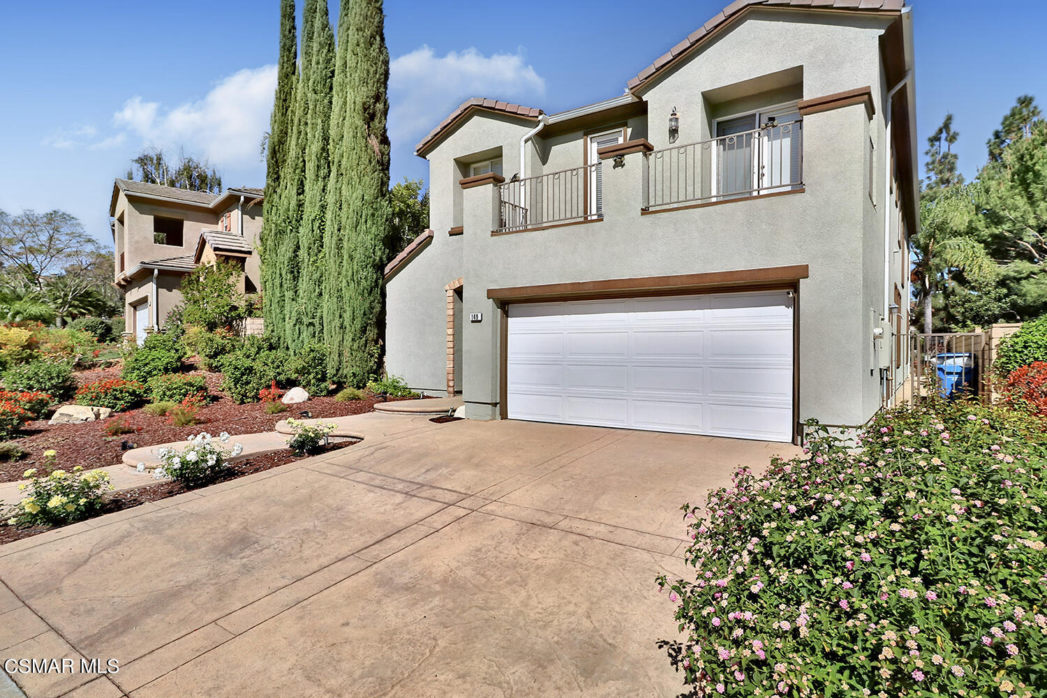 149 Park Hill Road Simi Valley, CA 93065 - Photo 2 of 62 aFront and Entry2