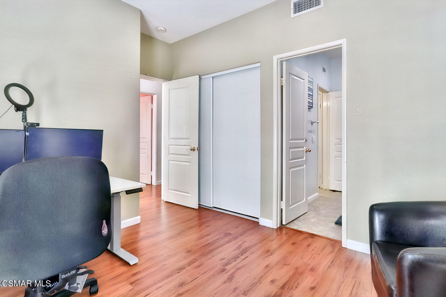149 Park Hill Road Simi Valley, CA 93065 - Photo 30 of 62 hBedroom2-2