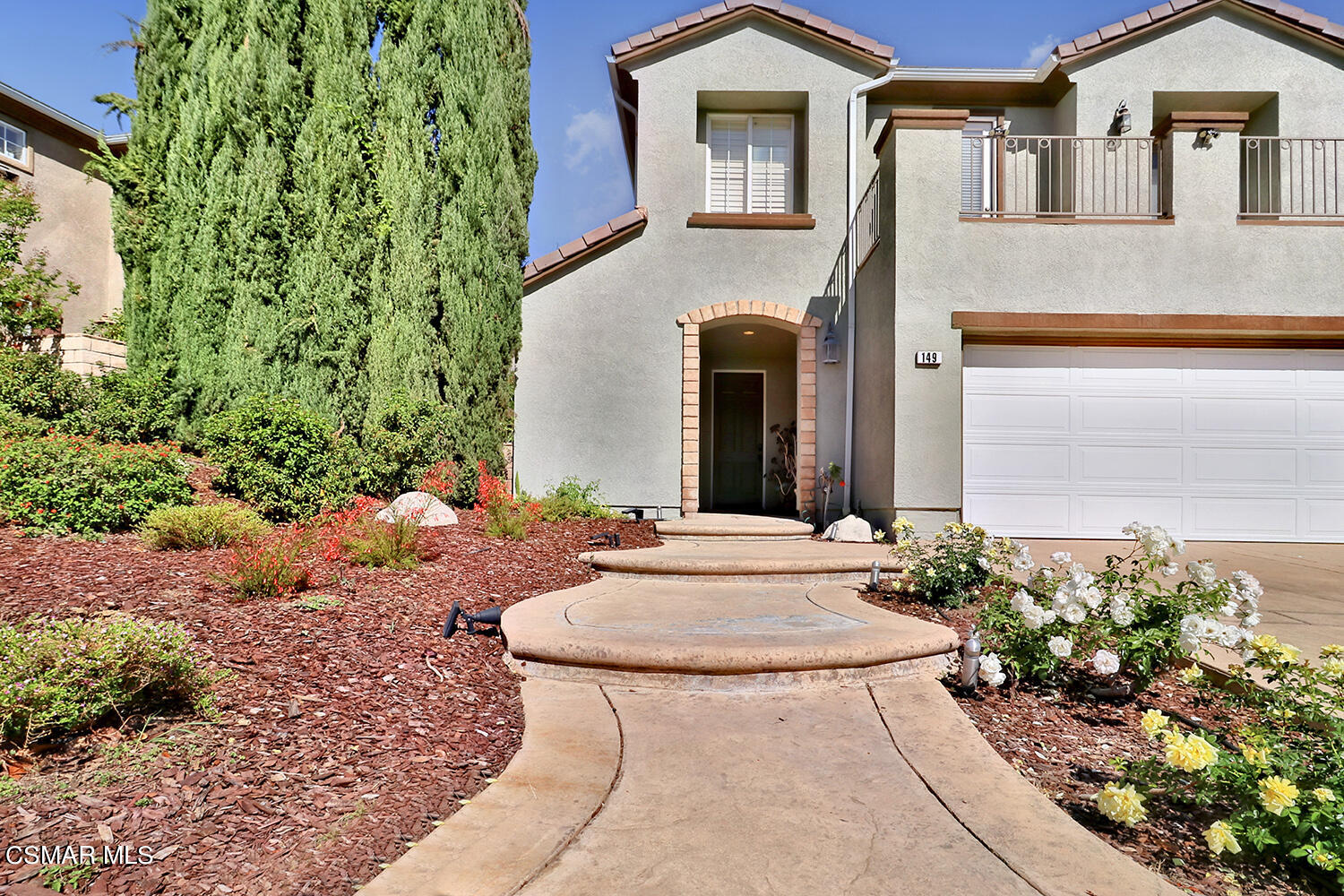 149 Park Hill Road Simi Valley, CA 93065 - Photo 4 of 62 aFront and Entry4