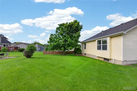 $325,000 | 235 Birmingham Drive, O'Fallon, MO 63366
