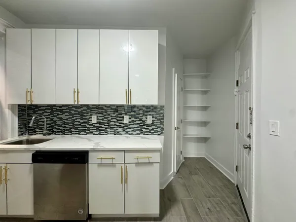 $1,775 | 124 74th Street, Unit 2, North Bergen, NJ 07047