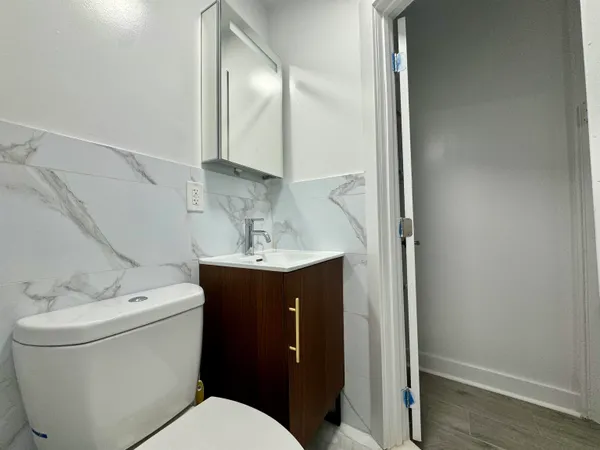 $1,775 | 124 74th Street, Unit 2, North Bergen, NJ 07047