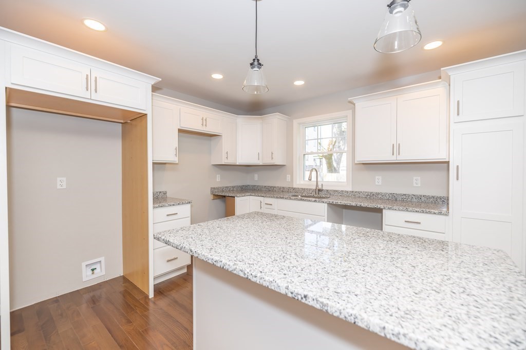 227 Lowell Street Fall River, MA 02721 - Photo 18 of 36