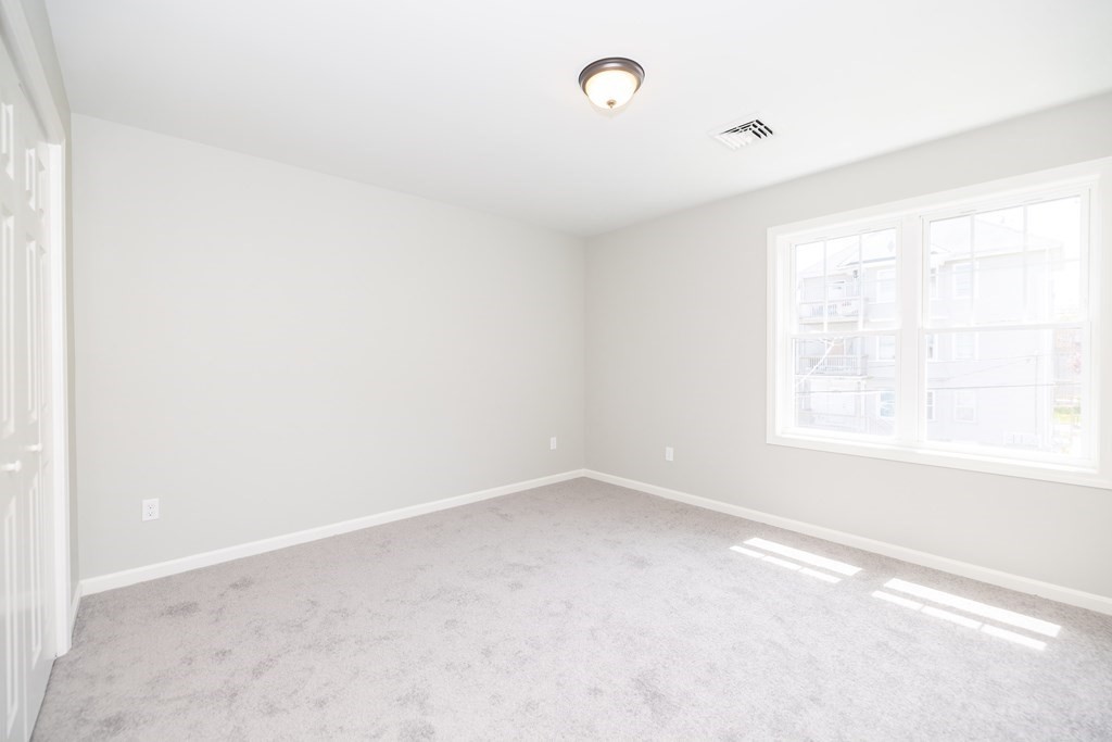 227 Lowell Street Fall River, MA 02721 - Photo 7 of 36