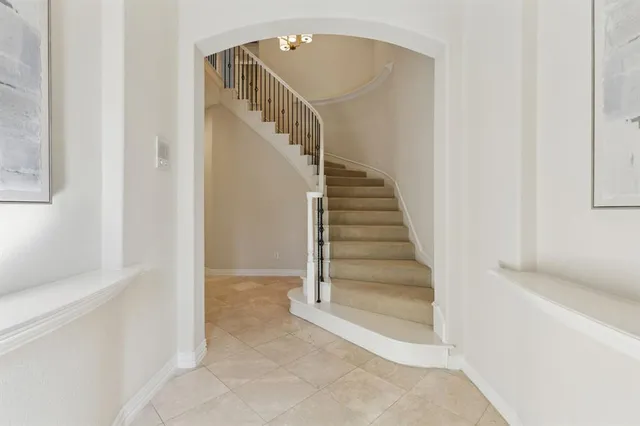 a view of entryway and hall