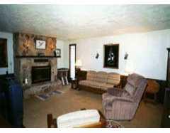8214 Mentor Road Elizabeth, PA 15037 - Photo 2 of 5 Gallery Image 2