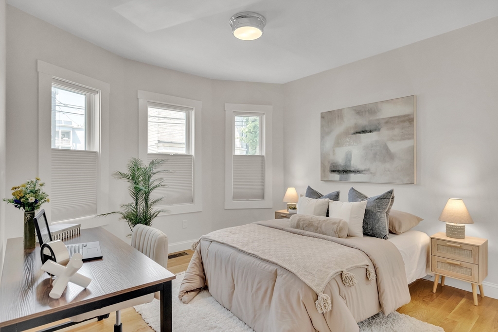 26 Hardwick Street, Unit 1 Cambridge, MA 02141 - Photo 10 of 29