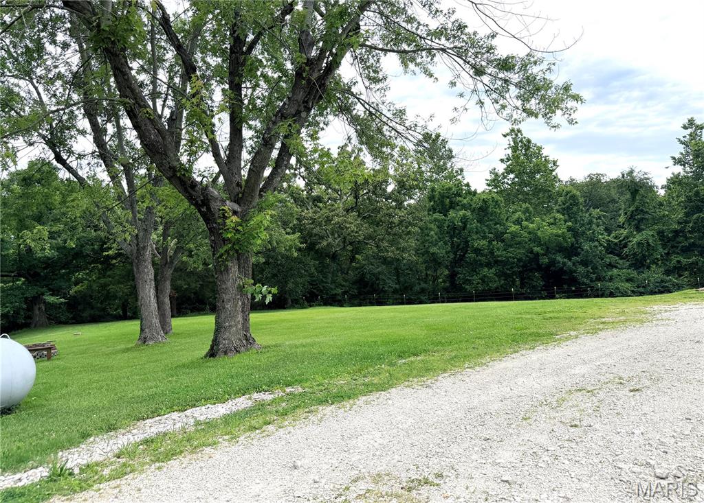 1086 Mill Hill Road St. Clair, MO 63077 - Photo 34 of 34