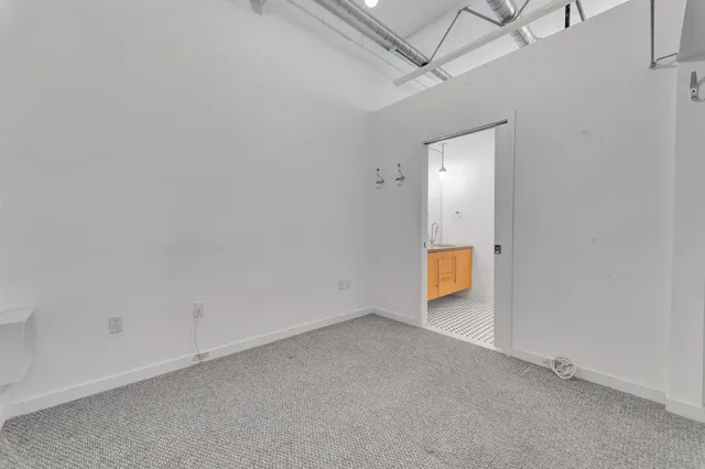 $325,000 | 614 South Troy Street, Unit 109, Royal Oak, MI 48067