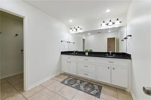 $545,000 | 105 Chateau Latour Drive, Kenner, LA 70065