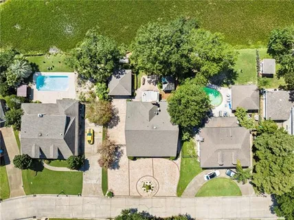 $545,000 | 105 Chateau Latour Drive, Kenner, LA 70065