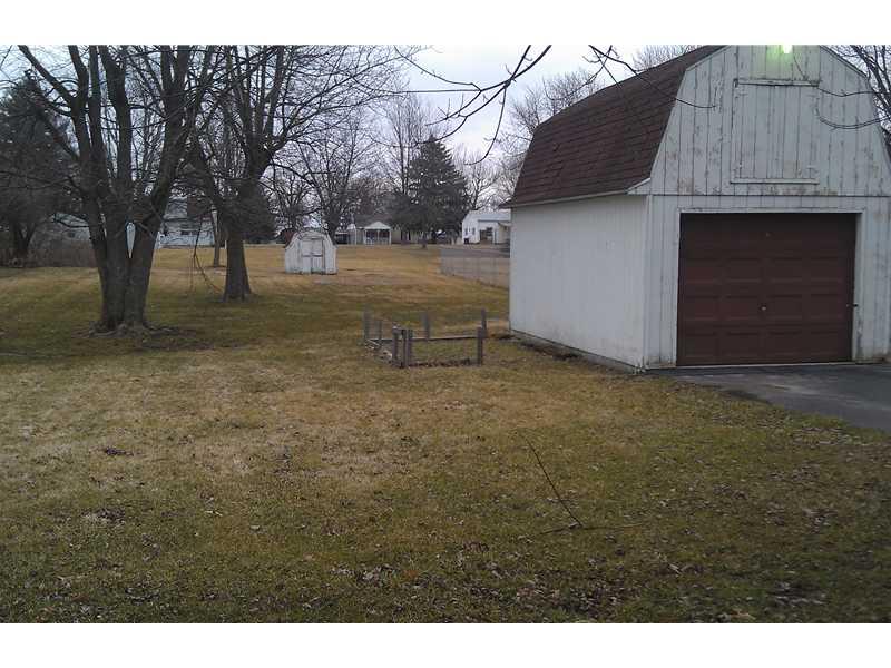 300 North Truitt Road Muncie, IN 47303 - Photo 10 of 13 Gallery Image 10